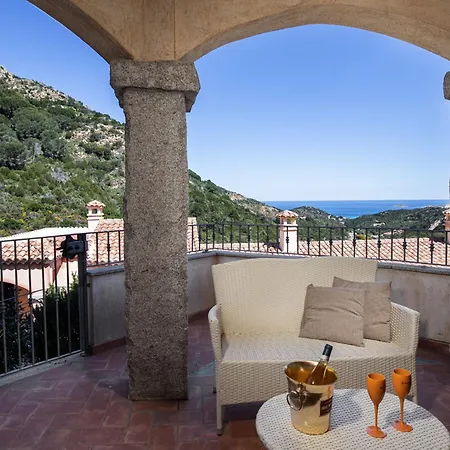 Emerald Valley - Attic Panoramic Sea View By Homey Experience
